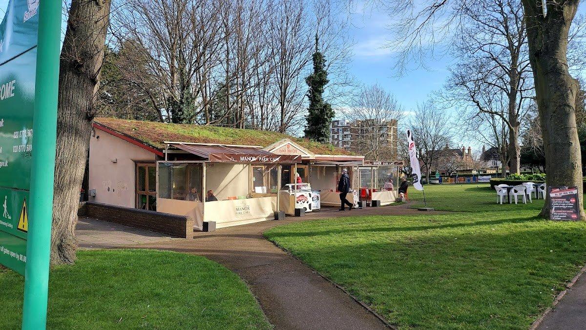 Manor Park Cafe - Front view